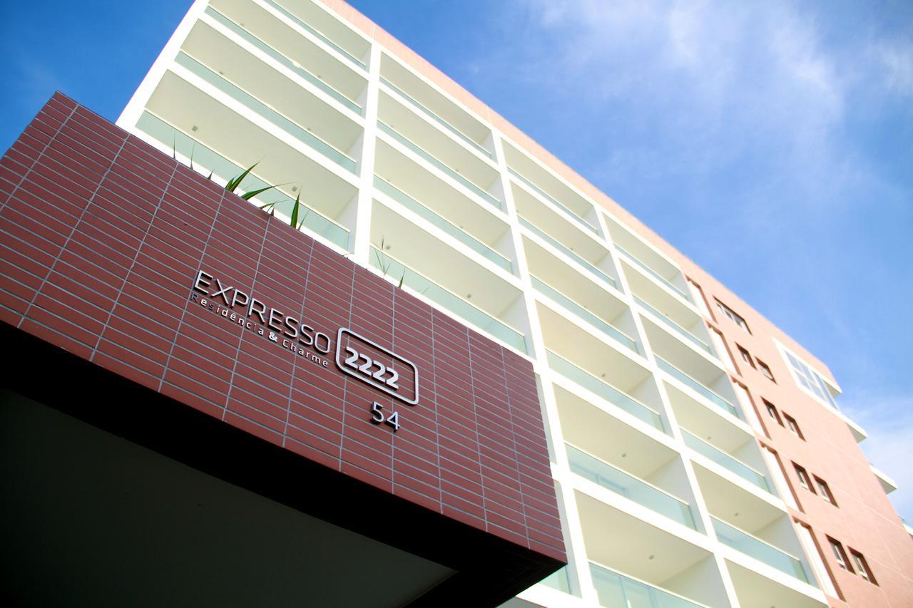 Lar Expresso 2222 Apartment ซัลวาดอร์ ภายนอก รูปภาพ